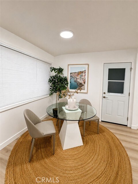 Building Photo - 1065 S Prospero Dr