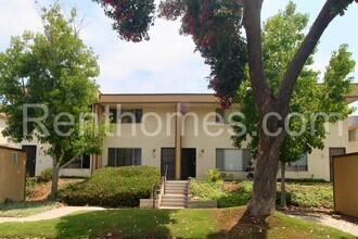 Building Photo - Linda Vista, 7679-B Stalmer St, Rmdld, Gra...