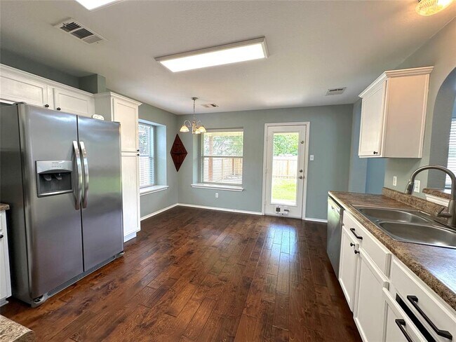 Building Photo - 2613 Georgia Coleman Bend