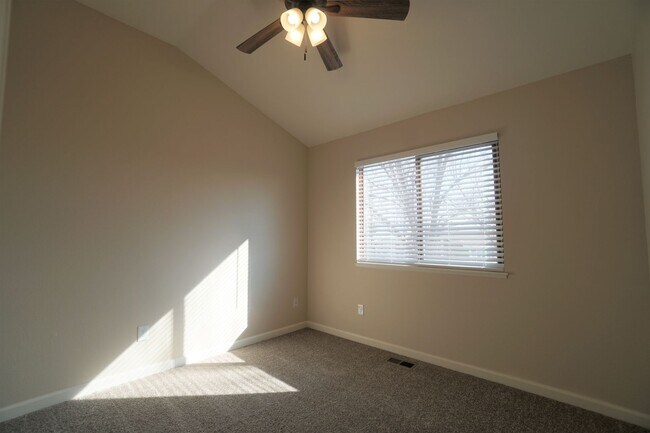 Building Photo - 2995 Frazier Ln