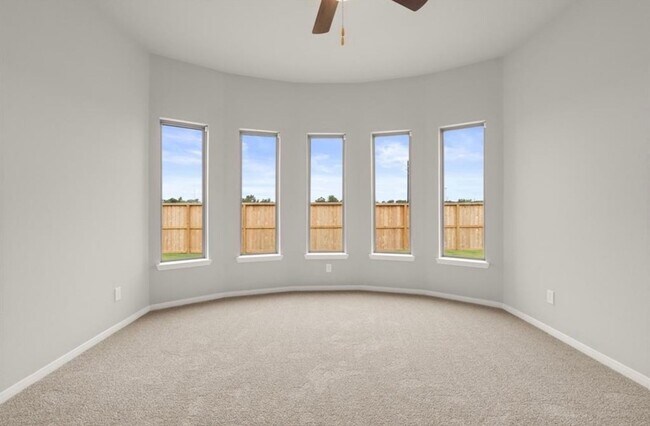 Building Photo - 17063 Shimmer Ray St
