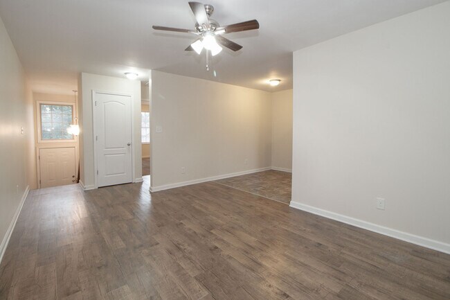 Building Photo - 505-E Havendale Ct