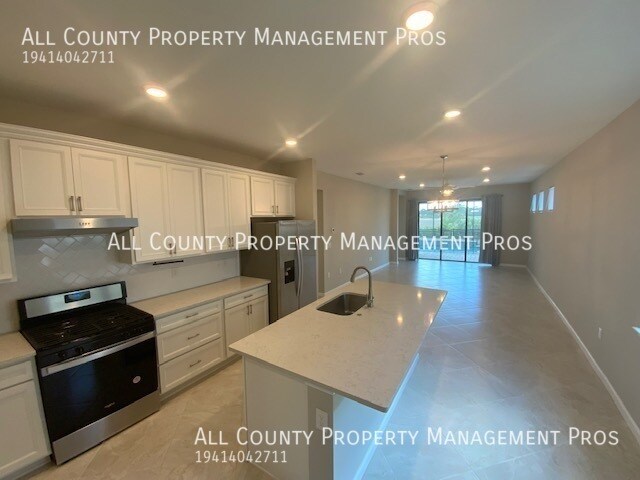 Building Photo - 6319 Crested Eagle Ln