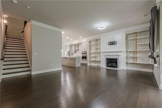 Building Photo - 1130 Provence Ln