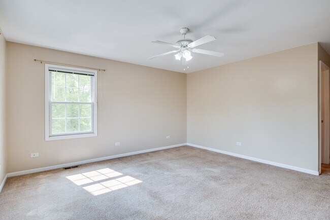 Building Photo - 662 Chaney Ct