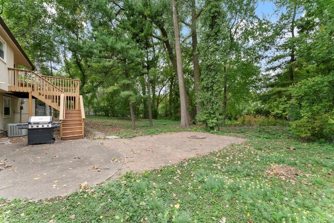 Building Photo - 1437 Wisconsin Ave N