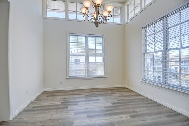 Building Photo - FOR RENT - NORFOLK!