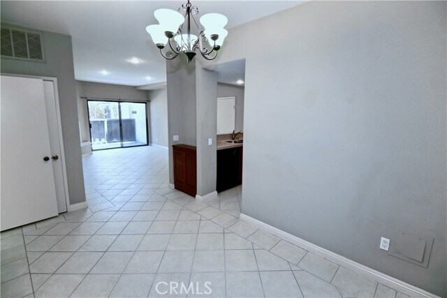 Building Photo - 17914 Magnolia Blvd