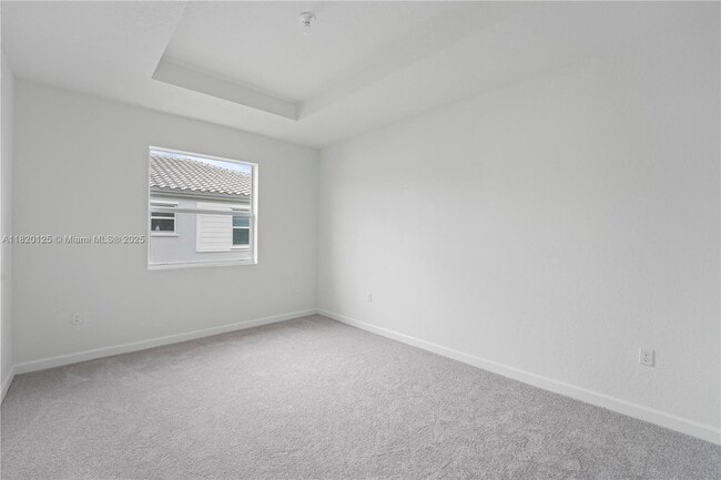 Building Photo - 124 SW 184th Way