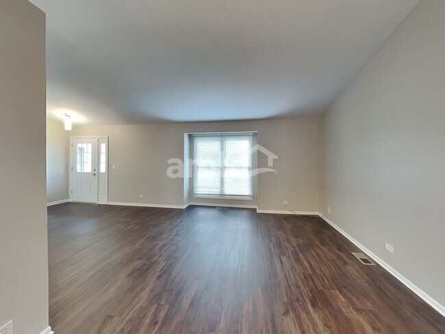 Building Photo - 3612 Fawn Ln