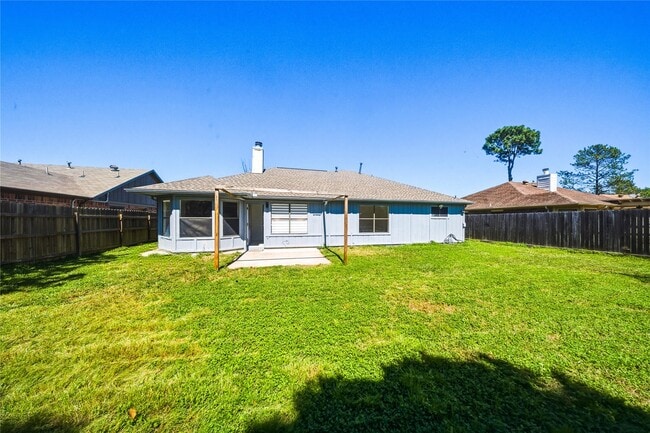 Building Photo - 19519 Mallard Lake Ln