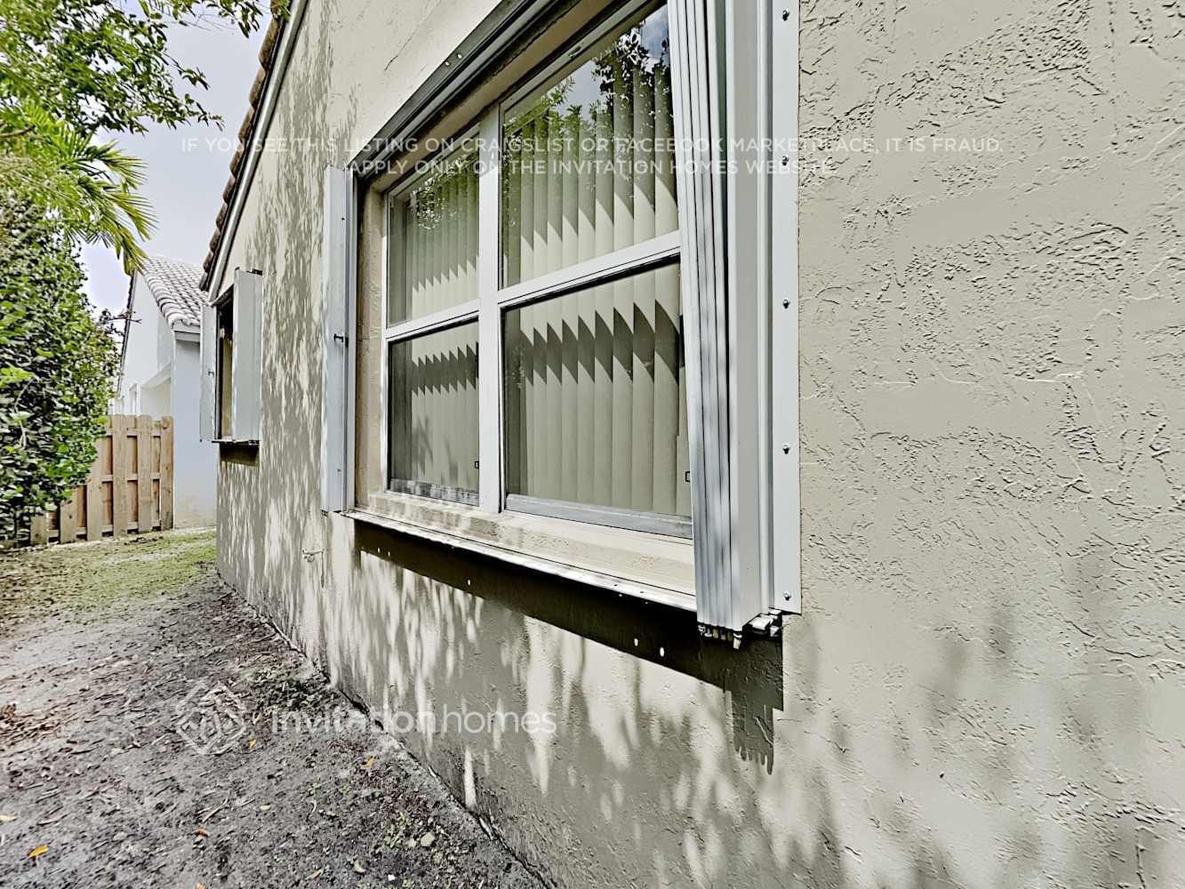 Building Photo - 1495 SW 105th Ave