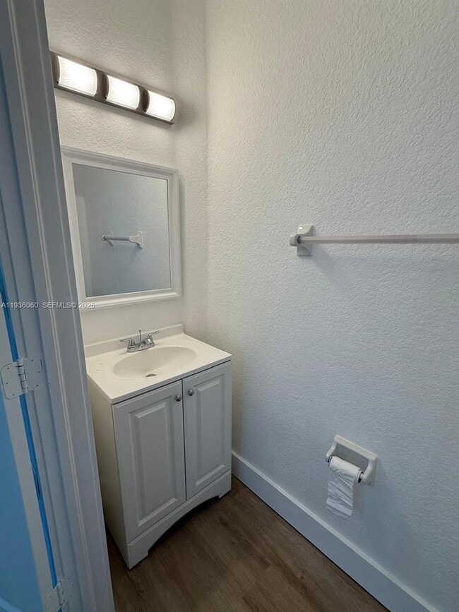 Building Photo - 8301 Santa Monica Terrace