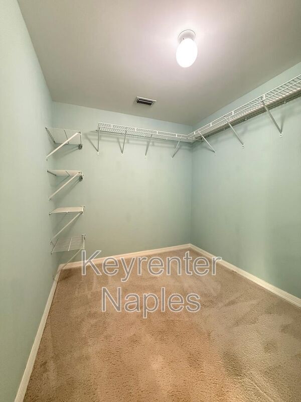 Building Photo - 3041 Sandpiper Bay Cir