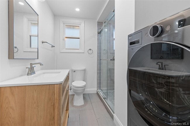 Building Photo - 75 Wisconsin St