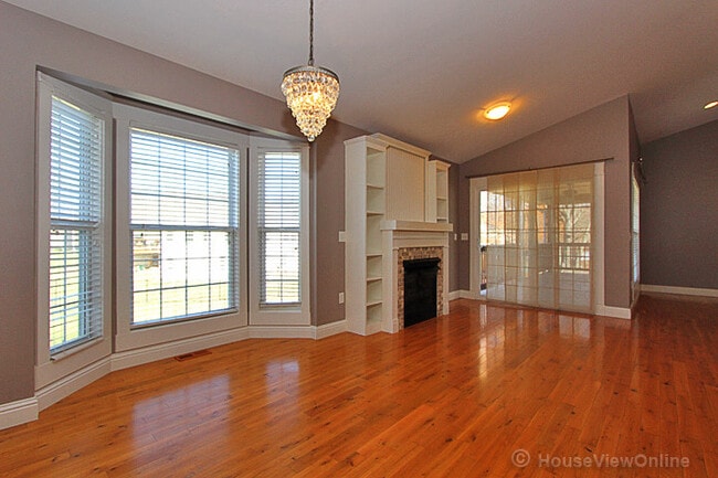 Building Photo - Beautiful House in Cape