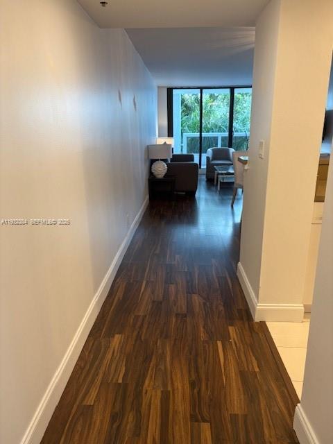 Building Photo - 1717 N Bayshore Dr