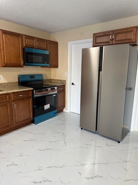 Building Photo - 2809 Jefferson Pky