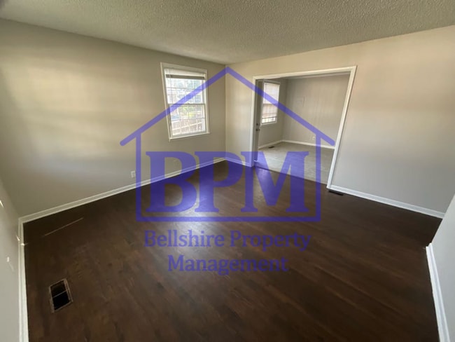 Building Photo - Spacious 3 Bed, 1 Bath Home in Springfield...