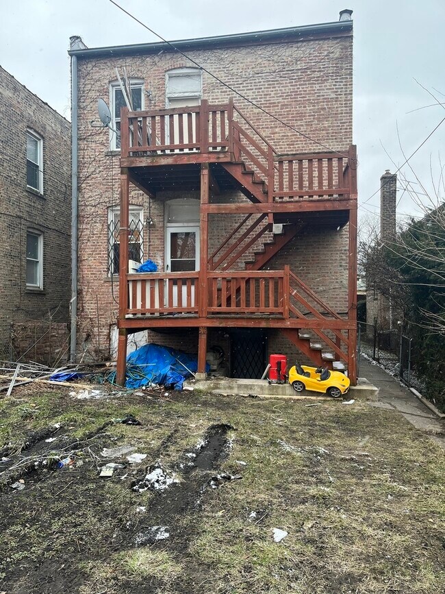 Building Photo - 7419 S INGLESIDE Ave