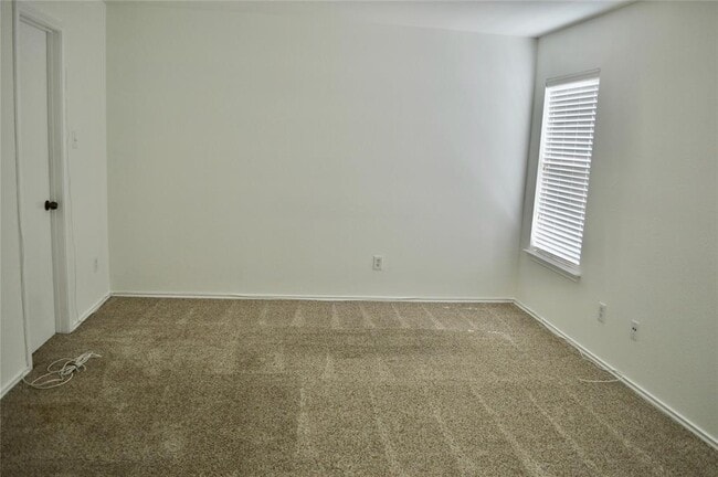 Building Photo - 13 Verde Ranch Loop