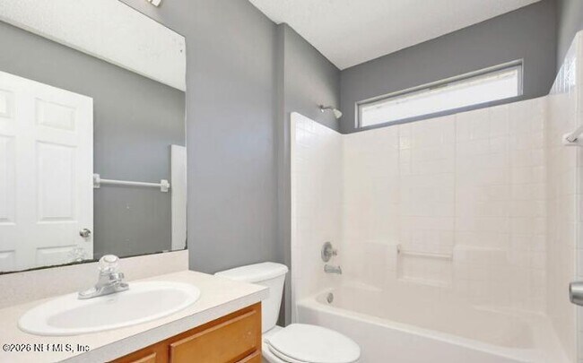 Building Photo - 10068 Garden Lake Ct