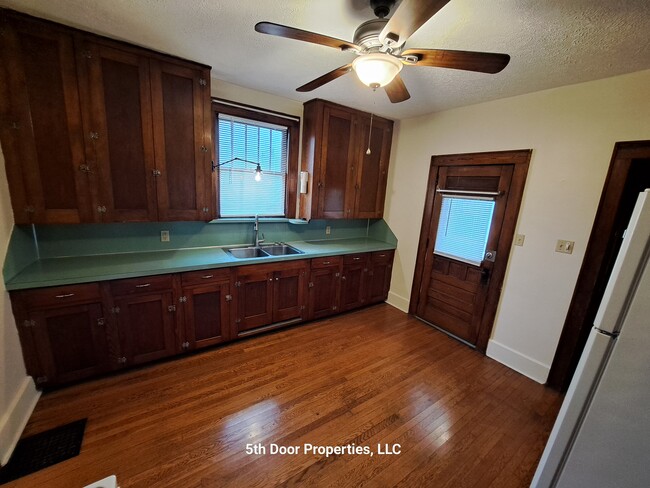 Kitchen - 6312 Louisville St NE