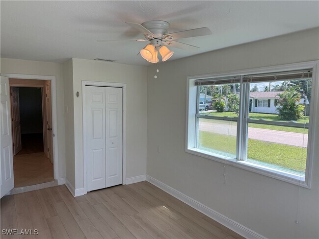 Building Photo - 6677 Fiesta Way