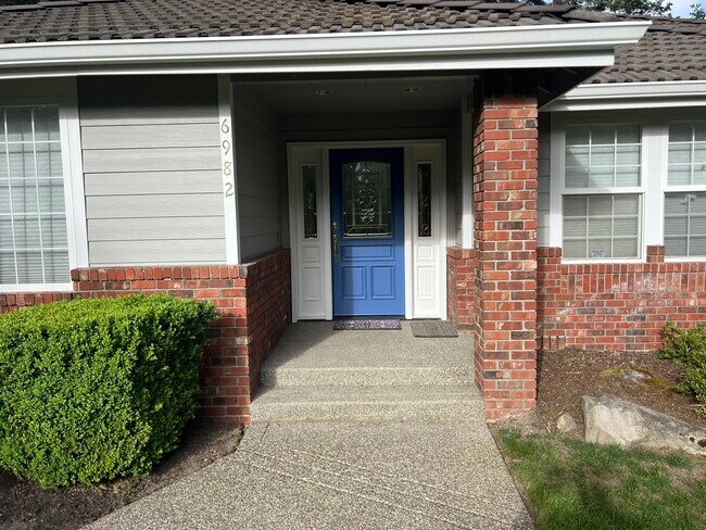 Building Photo - 6982 Marymac Dr SW