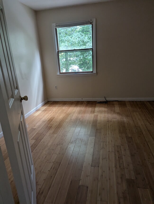Building Photo - 520 Shadyside Ave