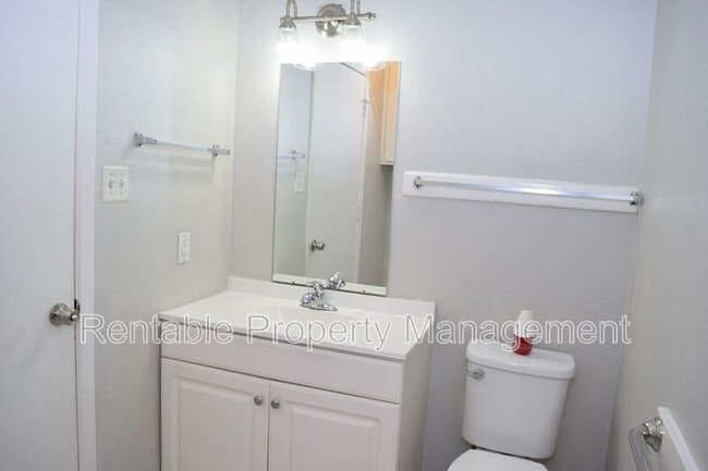 Building Photo - 3724 Cibolo Dr