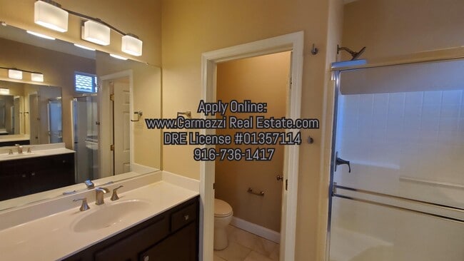 Building Photo - 139 Dragonfly Cir