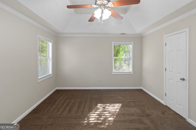 Building Photo - 75 Dove Landing