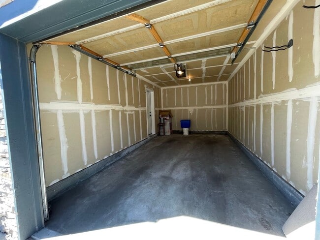 Building Photo - Built to Spoil! Gated Community in Denver with attached Garage!