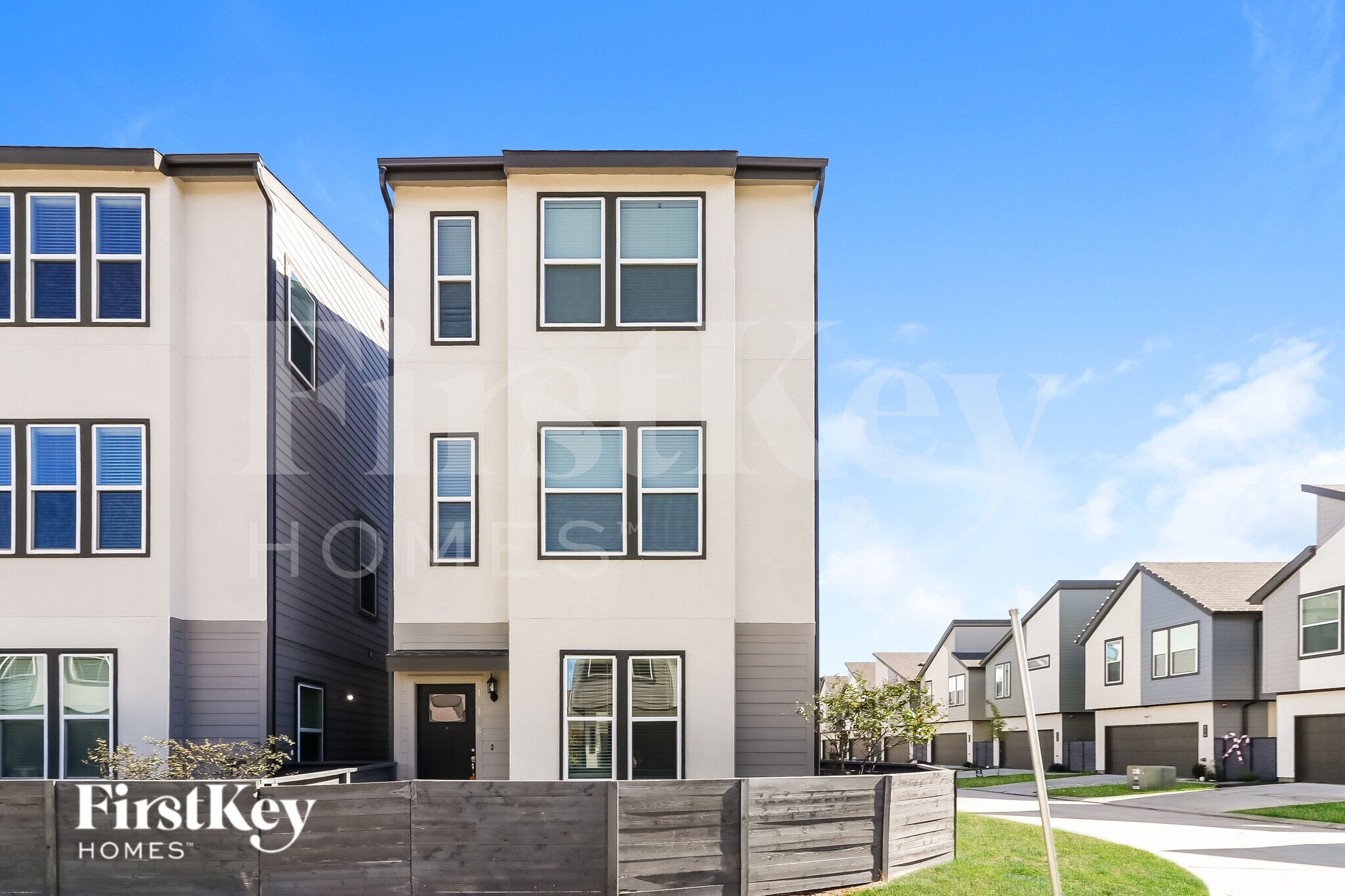 Building Photo - 18436 Idyllic Aly