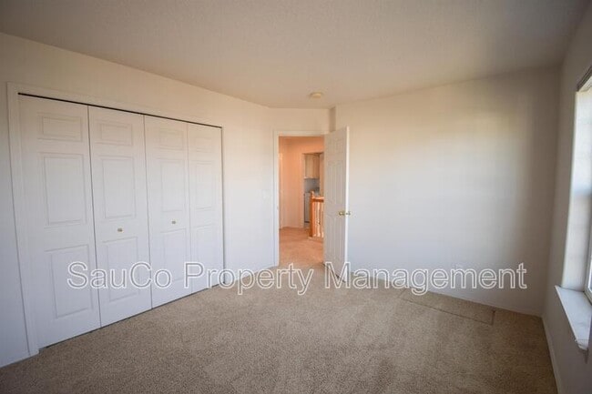 Building Photo - 16933 NW Arizona Dr