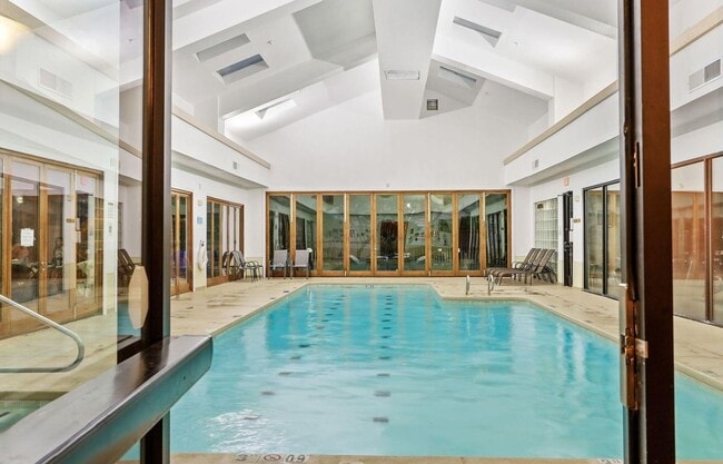 Building Photo - Morningstar Casitas Condo #308