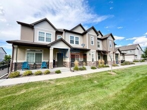 Building Photo - 3861 N Himalaya Rd