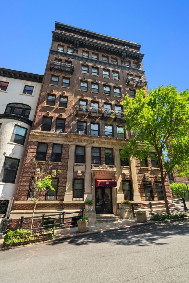 Building Photo - 615 W 113th St
