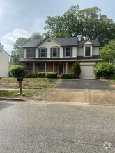 Building Photo - 3710 Green Ash Ct