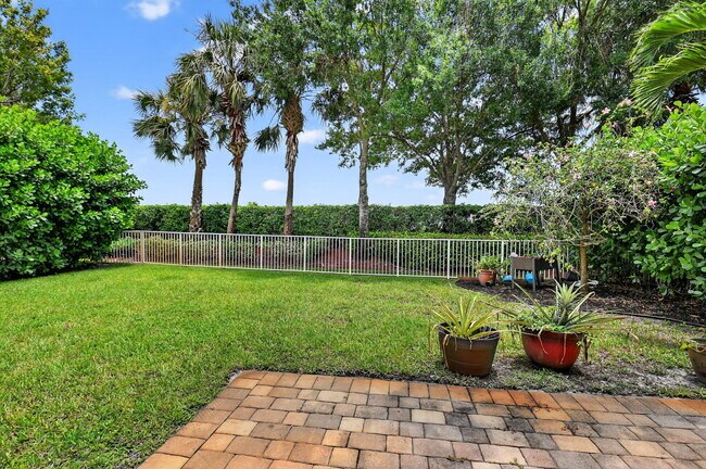 Building Photo - 9917 Cobblestone Creek Dr