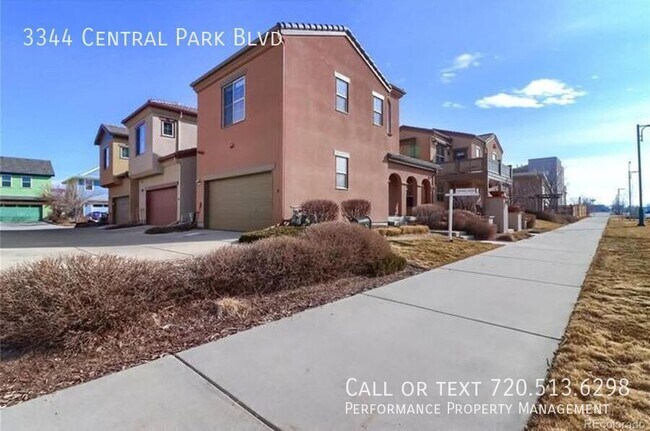 Building Photo - 3344 Central Park Blvd