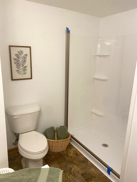 Bathroom, glass shower door will be finished shortly - 3260 Starr St