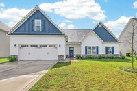 Building Photo - Spacious Stateside Home with Bonus Room & Screened-In Porch