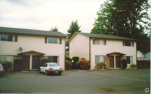 Primary Photo - Maple Grove Court