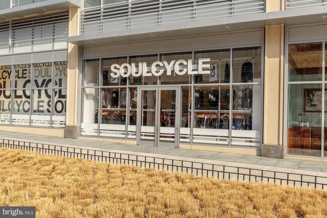 Building Photo - 555 Massachusetts Ave NW