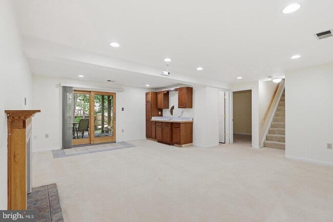 Building Photo - 10799 Adare Dr