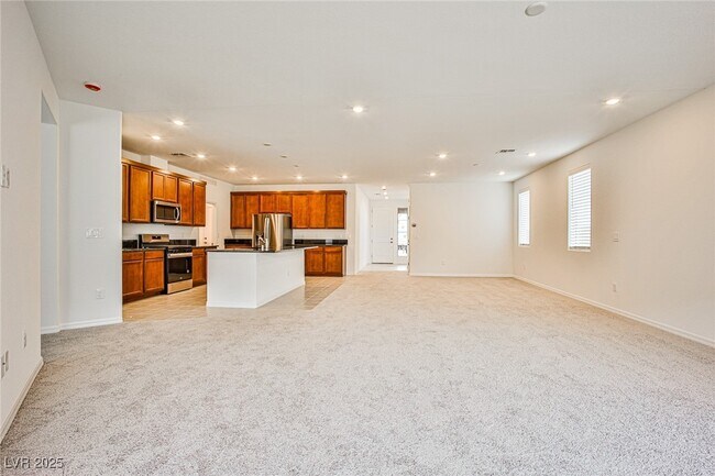 Building Photo - 7412 Legacy Pt St