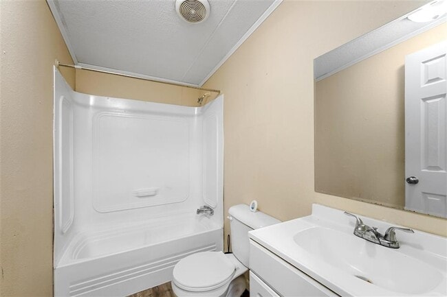 Building Photo - 2789 Avondale St