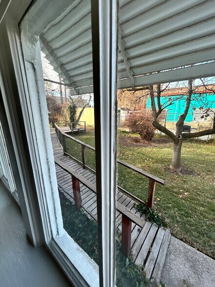 Building Photo - 62 E 300 S